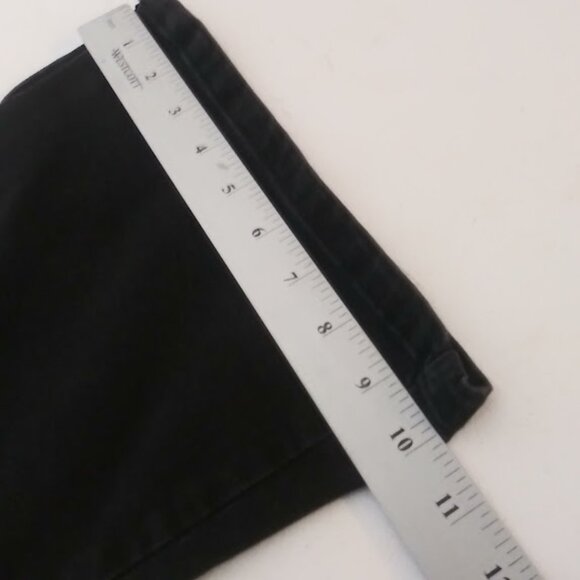 Time And True women's size 12R mid-rise bootcut black wash jeans - Picture 10 of 16